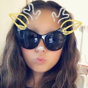 Meet your Posher, Kayla